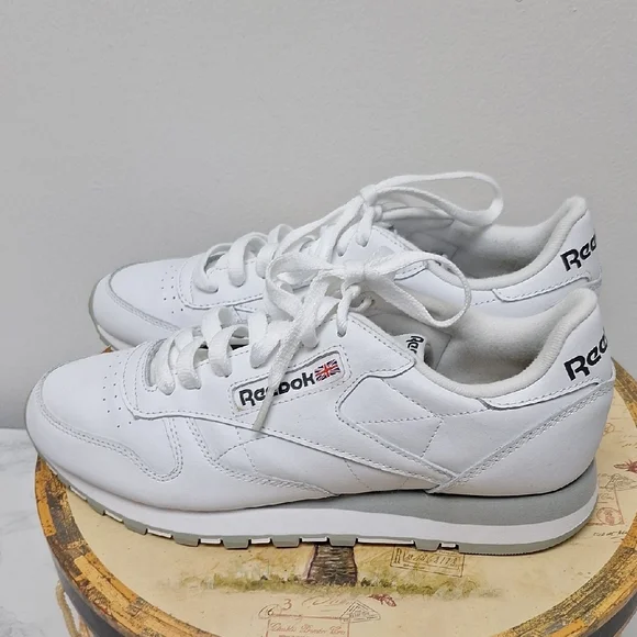Reebok Men's Classic Leather Sneaker White Sz 9 - Picture 3 of 7